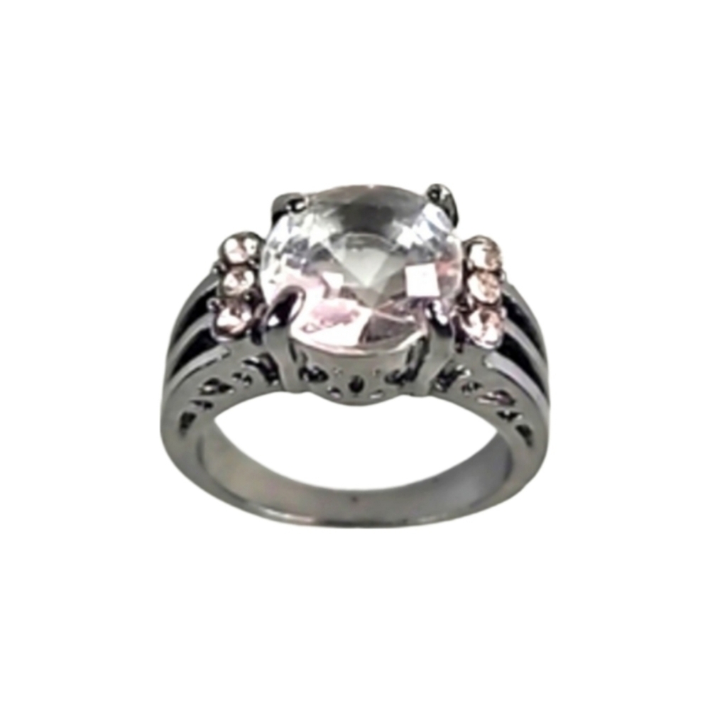 Rhinestone Gem & Silver Color Ring Size 6.5 Women's Jewelry Glam